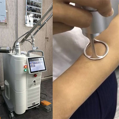 635nm Co2 Laser Machine For Skin Large Pores Treatment 110V-250V